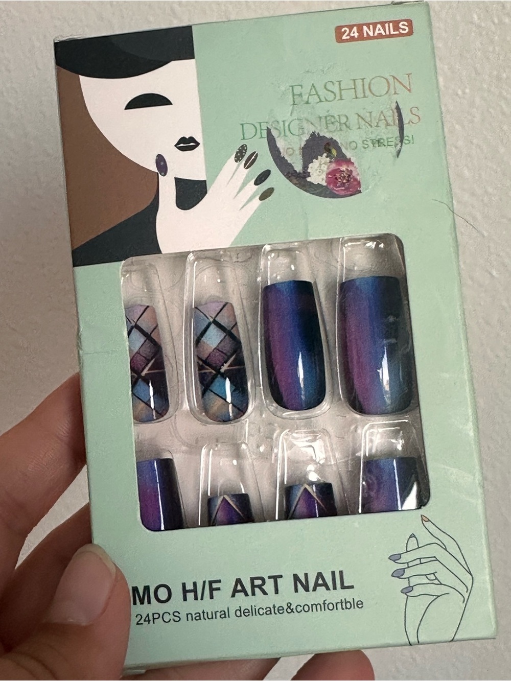 24 pcs nails - Picture 1 of 4